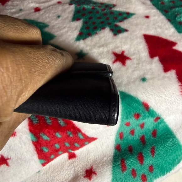 Fendi Black Leather Long Wallet with FF Logo Clasp - Picture 13 of 14